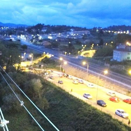 Apartamento Pontevedra Centro Bagian luar foto